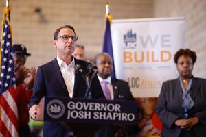 Gov. Josh Shapiro touts federal investment in hydrogen hubs in PA alongside Philadelphia union leaders.