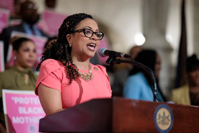 State Rep. Gina Curry (D., Delaware) speaks at a 2023 news conference on maternal health.